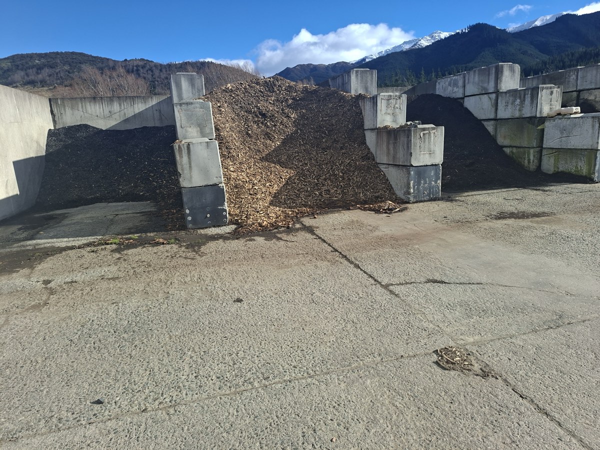 Large bays of landscape bark and mulch